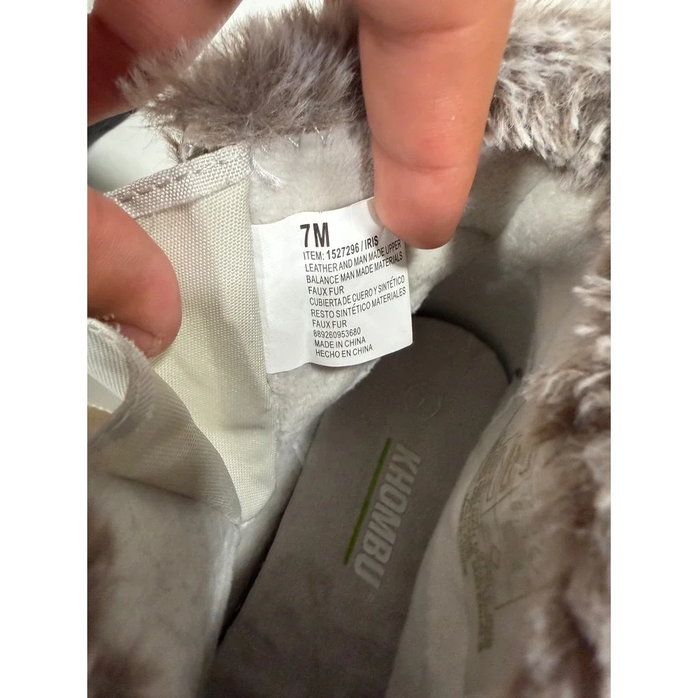 Khombu Iris Women 7M Grey Suede Faux Fur Trim Side‎ Zip Ankle Winter Boots